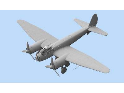 Ju 88A-11 - niemiecki bombowiec - II W.Ś. - zdjęcie 2