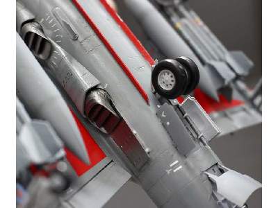 Sea Harrier FA2 - zdjęcie 12