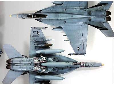 USN F/A-18E VF-143 - Pukin Dogs  - zdjęcie 4