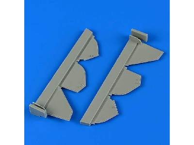 Defiant MK.I undercarriage covers - Airfix - zdjęcie 1