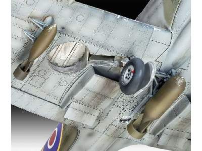 Supermarine Spitfire Mk.IXc - zdjęcie 2
