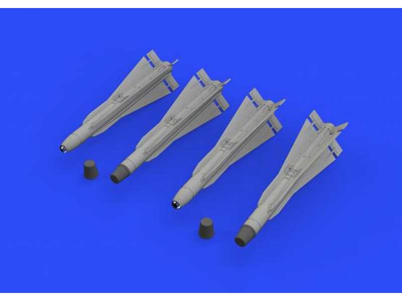 AIM-4G 1/32 - zdjęcie 1 AIM-4G 1/32 - zdjęcie 1