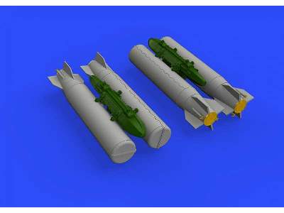 M36 cluster bombs 1/48 - zdjęcie 3