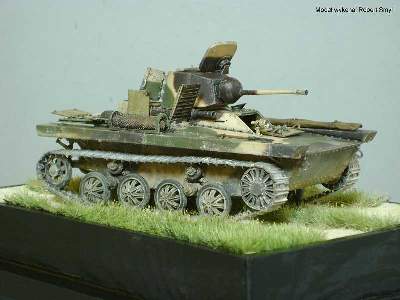 PZInz-130 with 20mm machine-gun Polish amphibious tank - zdjęcie 3