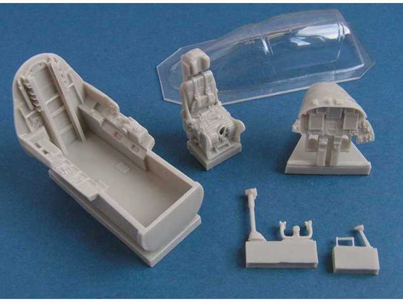 U-2S + vacu canopy - Italeri/Academy - zdjęcie 1 U-2S + vacu canopy - Italeri/Academy - zdjęcie 1