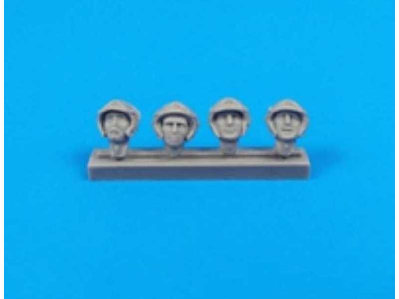 Universal Military Pilot Heads w/helmets (8 pcs) - zdjęcie 1