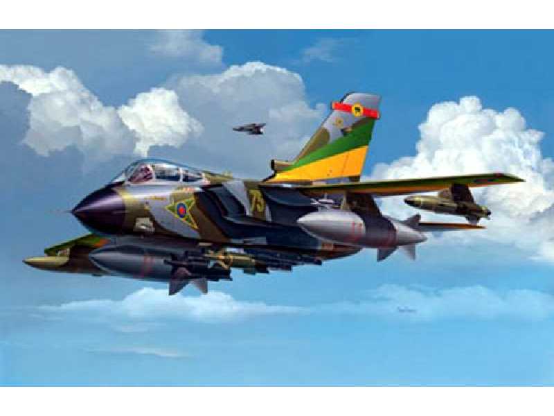Myśliwiec Tornado GR Mk.1 - zdjęcie 1 Myśliwiec Tornado GR Mk.1 - zdjęcie 1