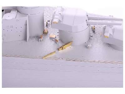 HMS Hood pt.5 deck 1/200 - Trumpeter - zdjęcie 8