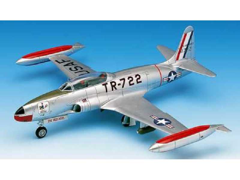 Lockheed T-33A Shooting Star (T-Bird) - zdjęcie 1 Lockheed T-33A Shooting Star (T-Bird) - zdjęcie 1