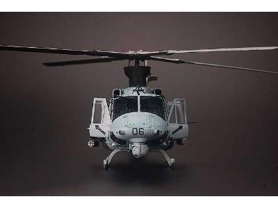 Bell UH-1Y Venom - Super Huey - zdjęcie 2