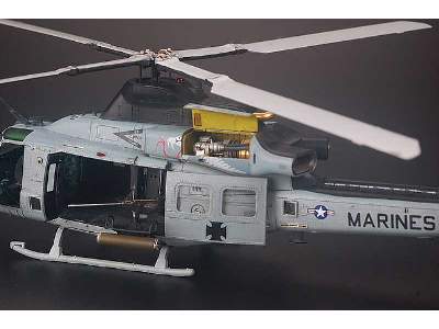 Bell UH-1Y Venom - Super Huey - zdjęcie 3