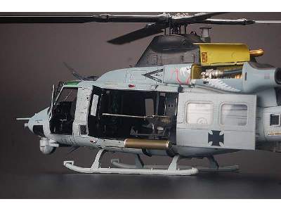Bell UH-1Y Venom - Super Huey - zdjęcie 8