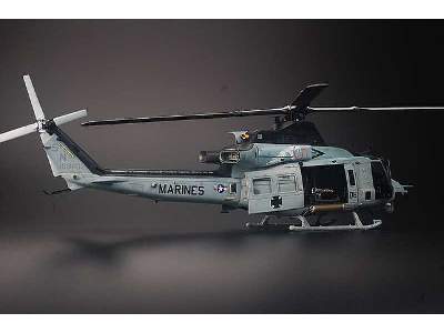 Bell UH-1Y Venom - Super Huey - zdjęcie 9