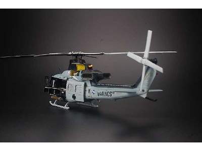 Bell UH-1Y Venom - Super Huey - zdjęcie 23