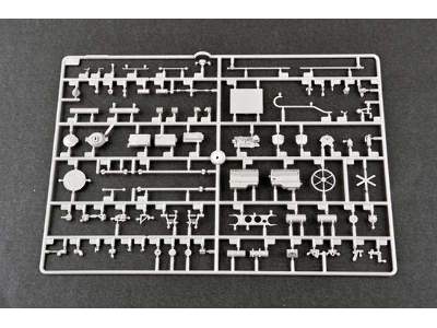 9P140 TEL - 9K57 Uragan radziecki system artylerii rakietowe - zdjęcie 12