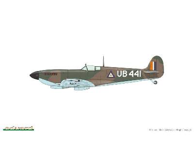 Spitfire Mk.IX - piloci czechosłowaccy - Nasi se vraceji  - zdjęcie 47