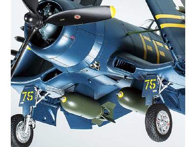 Vought F4U-1D Corsair - zdjęcie 3