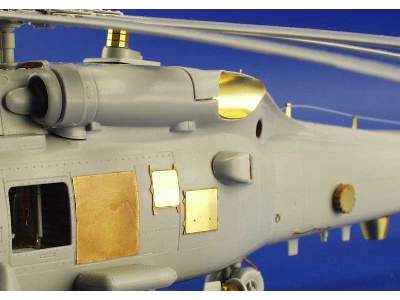 SH-60B/ J Sea Hawk exterior 1/48 - Italeri - zdjęcie 7