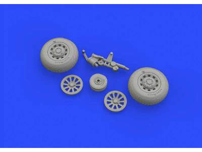 P-51D wheels 1/48 - Airfix - zdjęcie 1