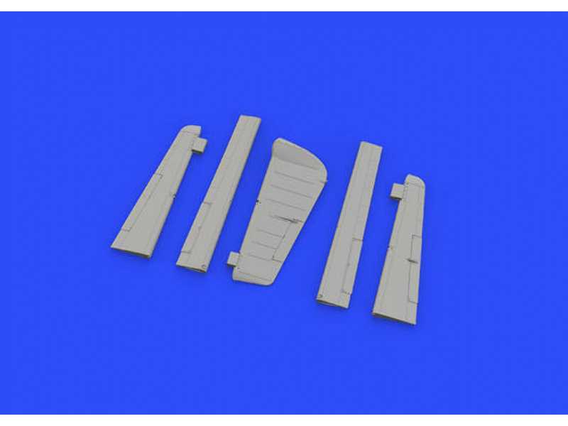 P-51D control surfaces 1/48 - Airfix - zdjęcie 1 P-51D control surfaces 1/48 - Airfix - zdjęcie 1