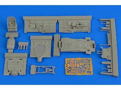 P-40B Warhawk cockpit set - Airfix - zdjęcie 1