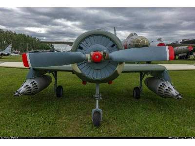 Light attack aircraft Yak-54 - zdjęcie 9