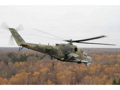 Mil Mi-24P Russian Aerospace Forces attack helicopter - zdjęcie 7