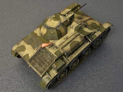 Czołg T-60 fabryka nr 264, z wnętrzem - zdjęcie 5