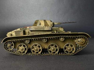 Czołg T-60 fabryka nr 264, z wnętrzem - zdjęcie 10