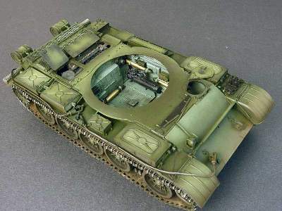 T-54-3 radziecki średni czołg - z wnętrzem - model 1951 - zdjęcie 5