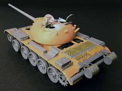 T-54-3 radziecki średni czołg - z wnętrzem - model 1951 - zdjęcie 137