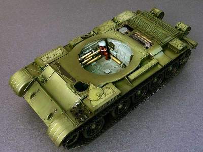 T-54-3 radziecki średni czołg - z wnętrzem - model 1951 - zdjęcie 149