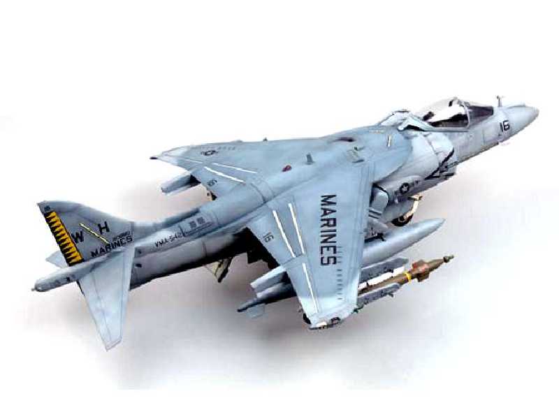 AV-8B Night Attack Harrier II - zdjęcie 1 AV-8B Night Attack Harrier II - zdjęcie 1