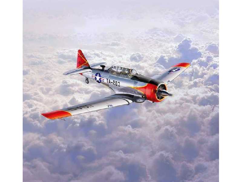 T-6 G Texan - zdjęcie 1 T-6 G Texan - zdjęcie 1