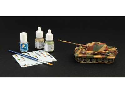 World of Tanks - Tiger II - zestaw z farbkami i klejem - zdjęcie 4