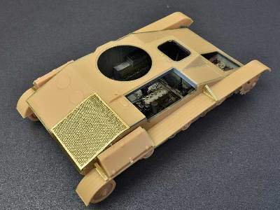 T-60 - wczesna seria - z wnętrzem - zdjęcie 134