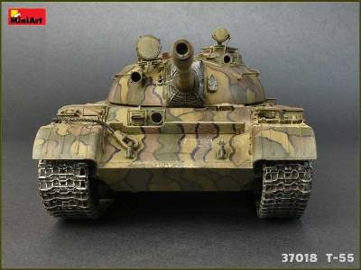 T-55 model 1963 radziecki średni czołg - z wnętrzem  - zdjęcie 16