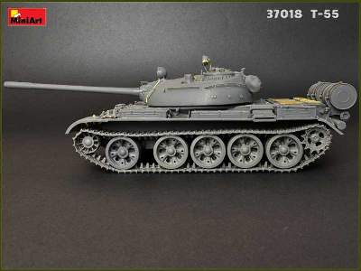 T-55 model 1963 radziecki średni czołg - z wnętrzem  - zdjęcie 155