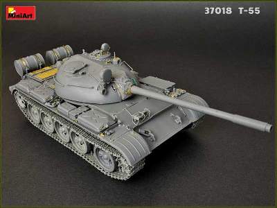 T-55 model 1963 radziecki średni czołg - z wnętrzem  - zdjęcie 157