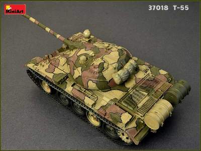 T-55 model 1963 radziecki średni czołg - z wnętrzem  - zdjęcie 166