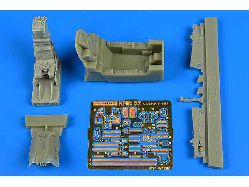 IAI Kfir C7 cockpit set - AMK - zdjęcie 1 IAI Kfir C7 cockpit set - AMK - zdjęcie 1
