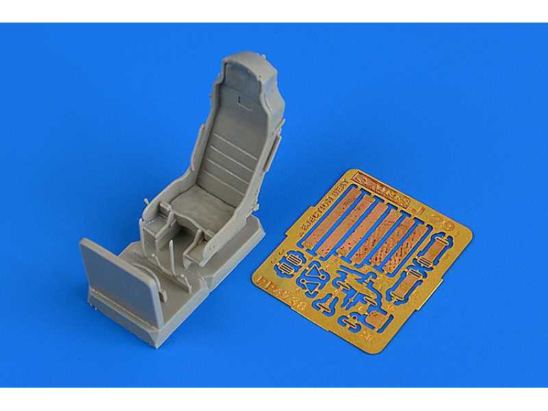 SAAB J 29 Tunnan ejection seat - zdjęcie 1 SAAB J 29 Tunnan ejection seat - zdjęcie 1
