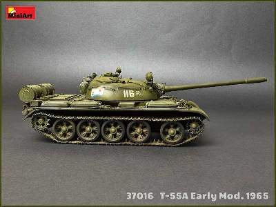 T-55A model 1965 wczesna produkcja - z wnętrzem  - zdjęcie 59