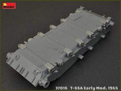 T-55A model 1965 wczesna produkcja - z wnętrzem  - zdjęcie 104