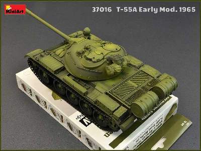 T-55A model 1965 wczesna produkcja - z wnętrzem  - zdjęcie 131