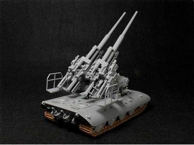 Działa sprzężone 128mm Flak 40 Zwilling na podwoziu czołgu E-100 - zdjęcie 7