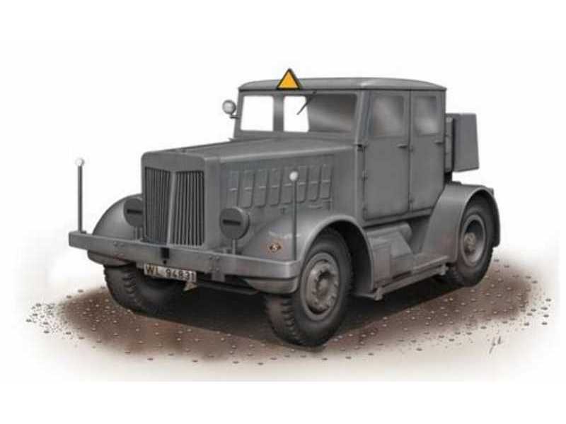 SS-100 Gigant Schwere Radschlepper - zdjęcie 1 SS-100 Gigant Schwere Radschlepper - zdjęcie 1
