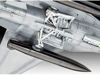 Lockheed Martin F-16 MLU 100th Anniversary - zdjęcie 7