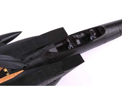 F-15E 1/72 - Academy - zdjęcie 8