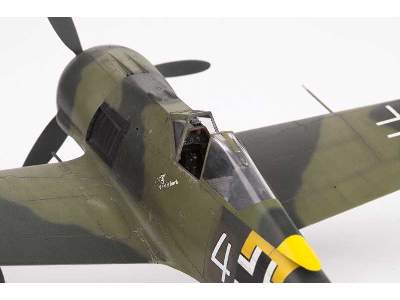 Fw 190A-5 light fighter 1/48 - zdjęcie 31